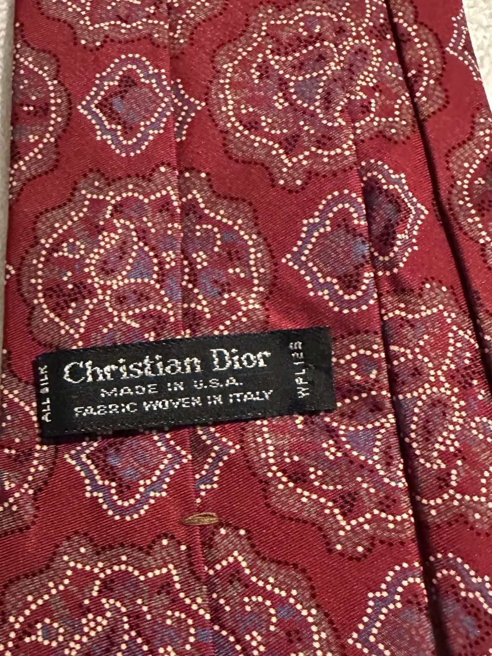 Christian Dior Burgundy Medallion Silk Tie Made USA Woven Italy 3” - Picture 2 of 6